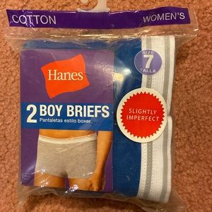 Hanes “boy brief”